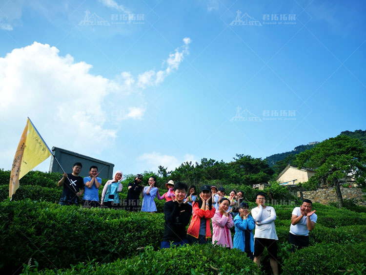 銳思科集團大別山野外生存訓(xùn)練